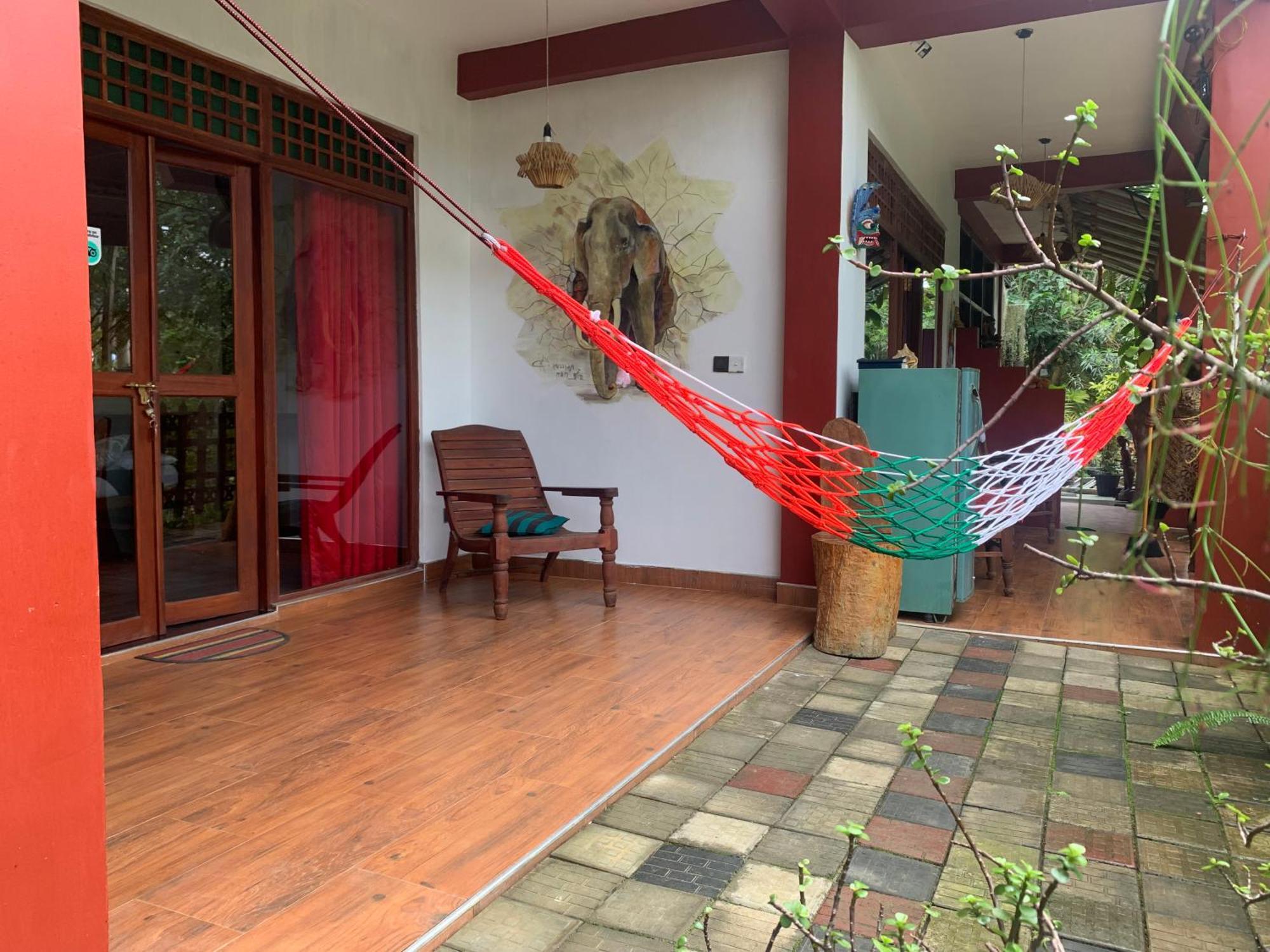 Mc Queen Homestay Ella Exterior photo
